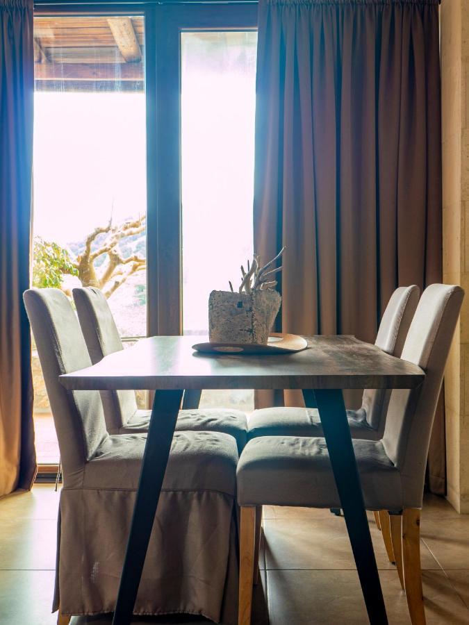 Pezoulia Aparthotel Selakano Eksteriør bilde